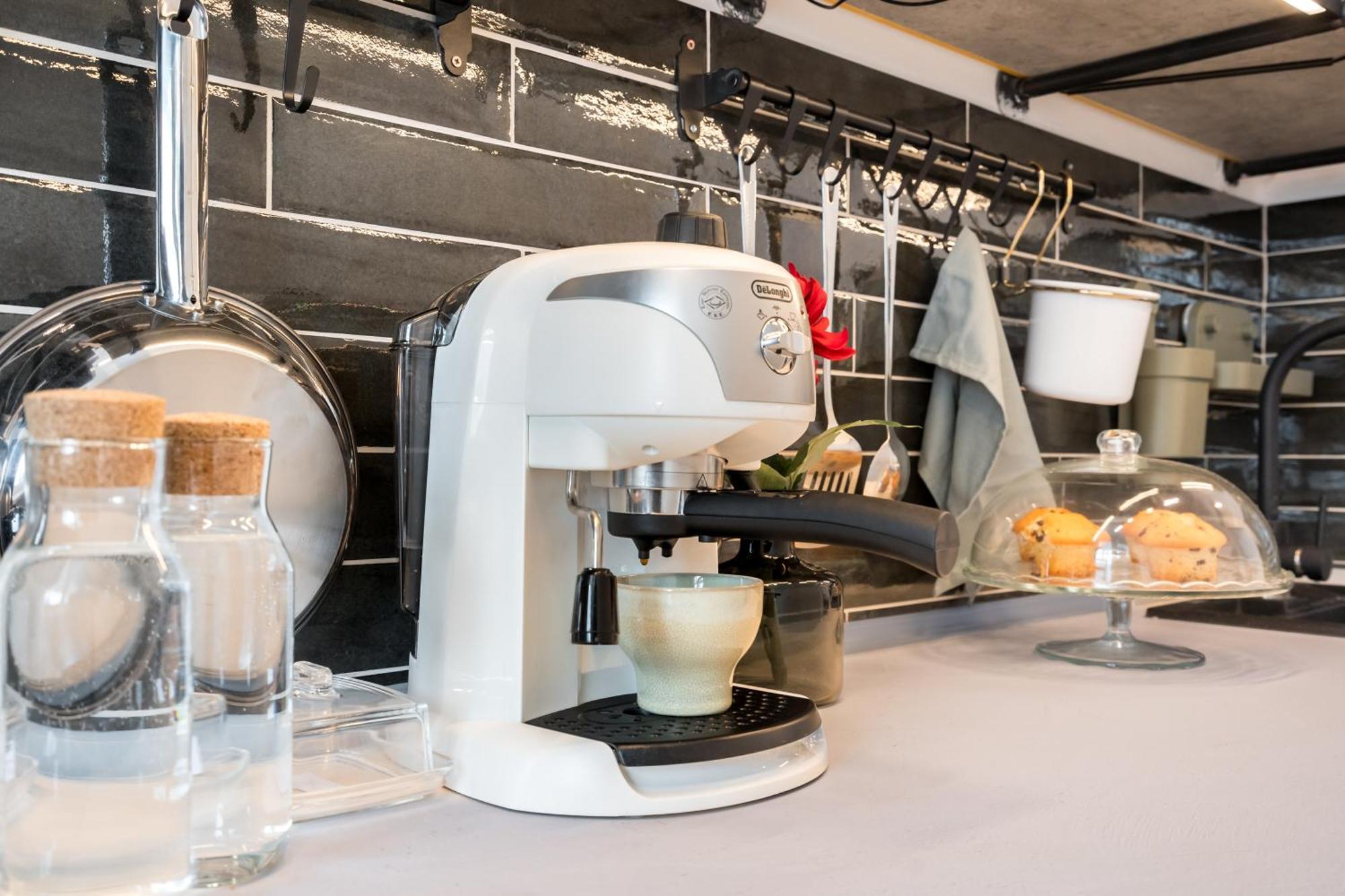 Central Aesthetic Apartment Bucureşti Eksteriør bilde
